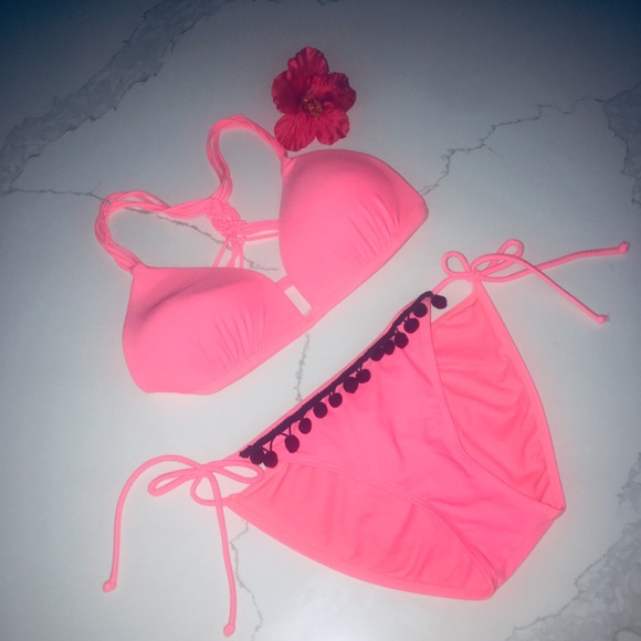 Gianni Bini Other - 🍍🍉Gianni Bini Swimsuit Set 🍍🍉